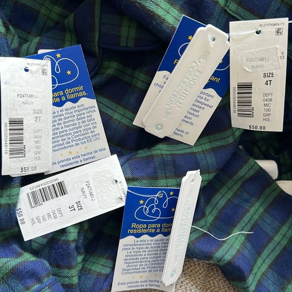 Edgehill Collection Long Sleeve Plaid Pajama Set - Picture 10 of 10